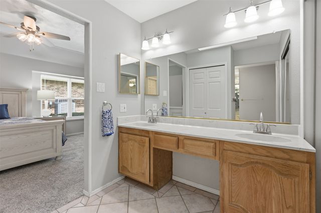 4257 Harvest Hill Road, Carrollton, TX 75010