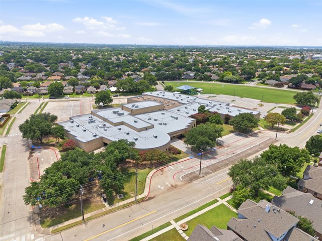 4257 Harvest Hill Road, Carrollton, TX 75010