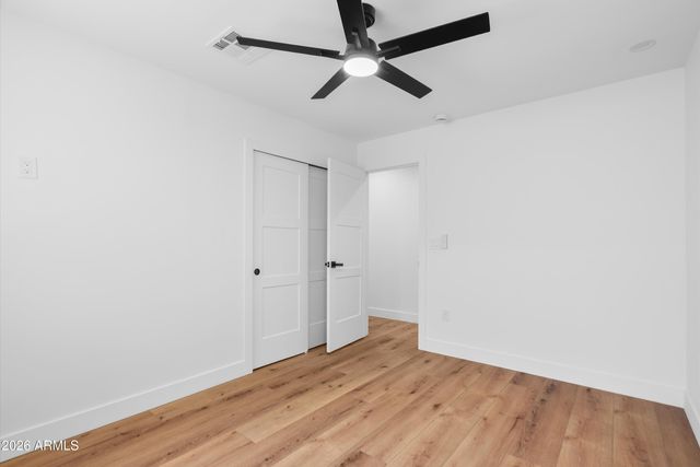 3860 E CLARENDON Avenue, Phoenix, AZ 85018