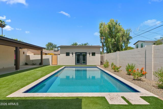 3860 E CLARENDON Avenue, Phoenix, AZ 85018
