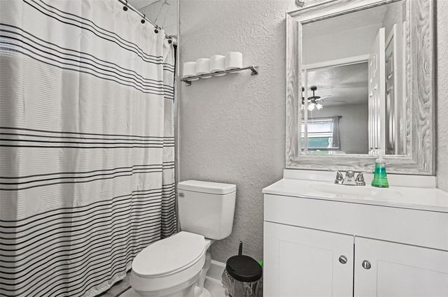 1643 PENDLETON STREET, Deltona, FL 32725