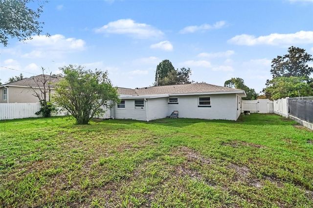 1643 PENDLETON STREET, Deltona, FL 32725