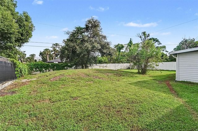 1643 PENDLETON STREET, Deltona, FL 32725