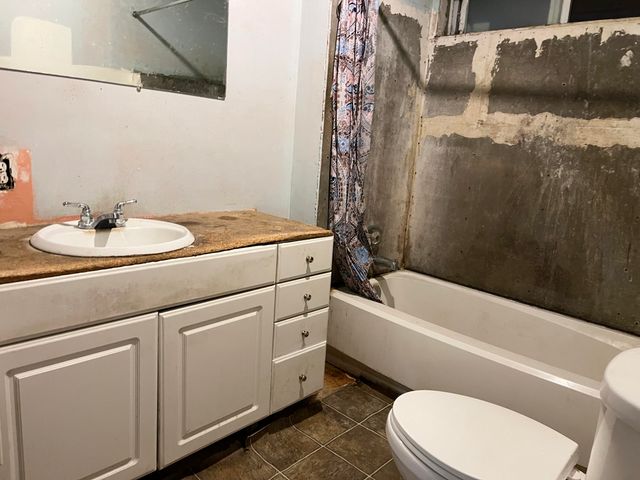 261 Parsons Road, Shelter Cove, CA 95589