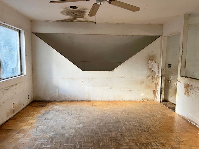 261 Parsons Road, Shelter Cove, CA 95589