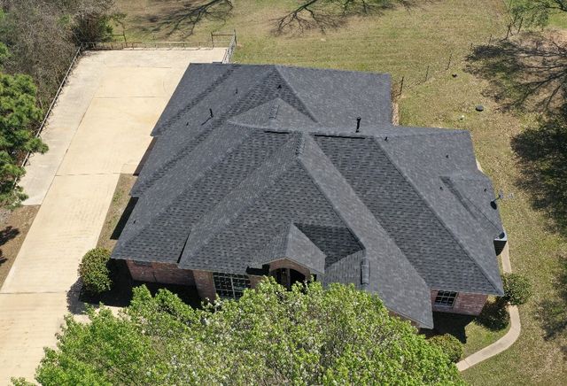 3000 Farm Road 1402, Mount Pleasant, TX 75455