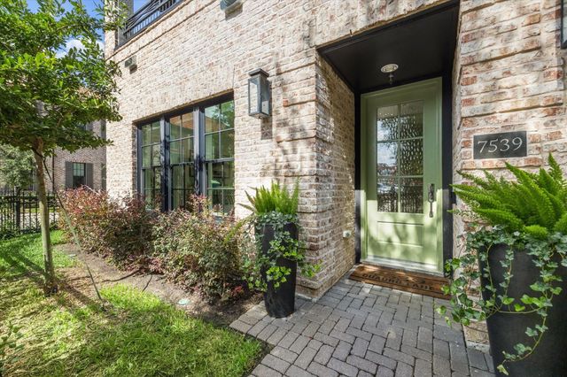 7539 Cuadro Lane, Houston, TX 77055