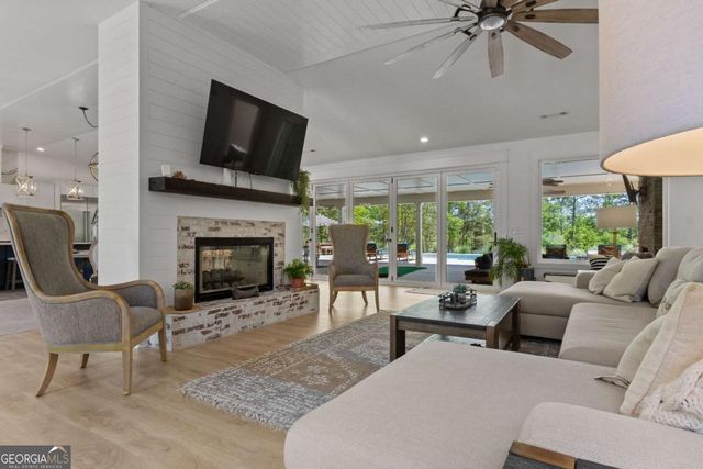 840 Old Driver Road, Whitesburg, GA 30185