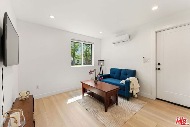 7103 Hatillo Avenue, Winnetka, CA 91306