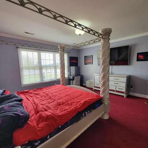 540 Nursery RD, Boones Mill, VA 24065