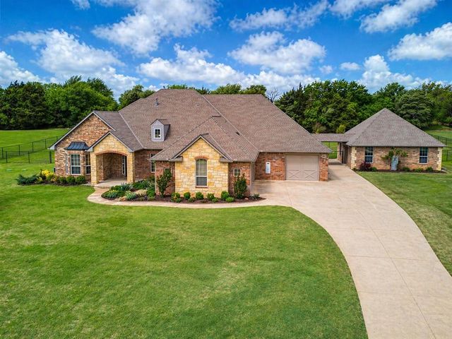 7351 Falcon Ridge, Edmond, OK 73034