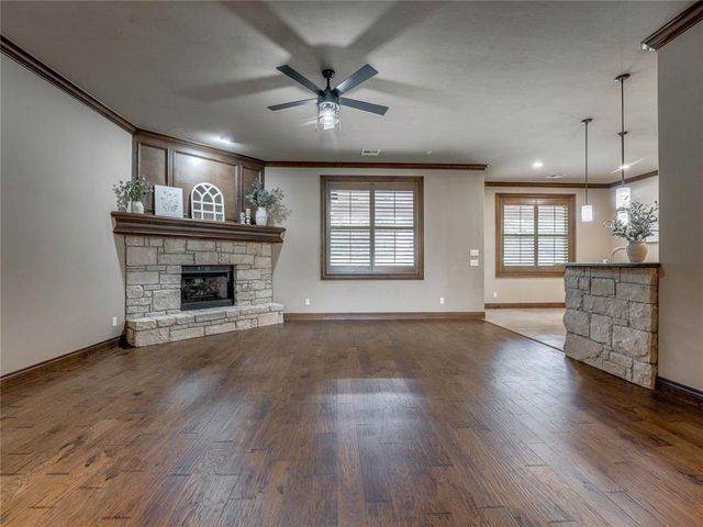 7351 Falcon Ridge, Edmond, OK 73034