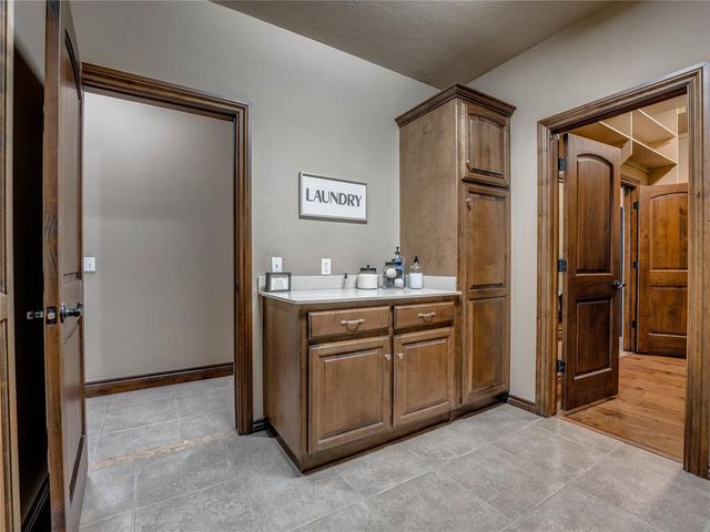 7351 Falcon Ridge, Edmond, OK 73034