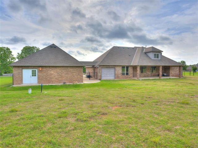 7351 Falcon Ridge, Edmond, OK 73034