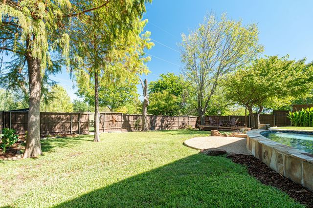 313 Mimosa Drive, Murphy, TX 75094