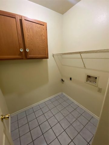 2605 Alcott LN B, Austin, TX 78748