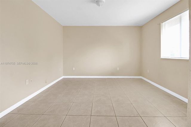 3920 SW 89th Ct B, Miami, FL 33165