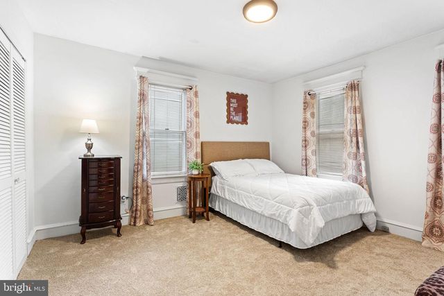 15 GROVE ST, Haddonfield, NJ 08033