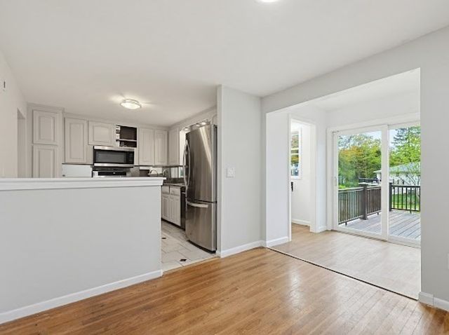 22 Kwedar Ave, Stoughton, MA 02072