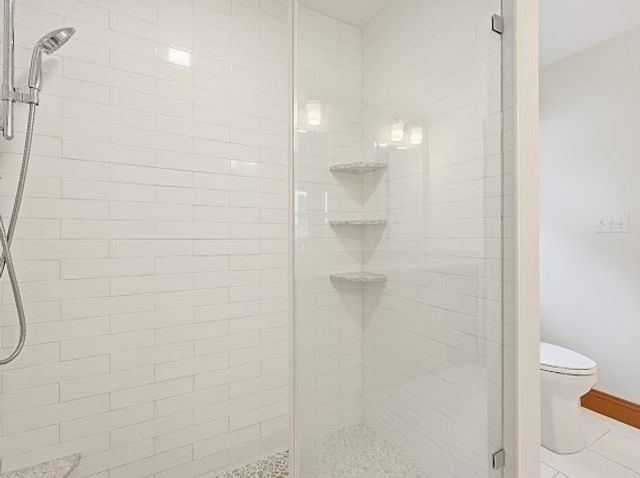 22 Kwedar Ave, Stoughton, MA 02072