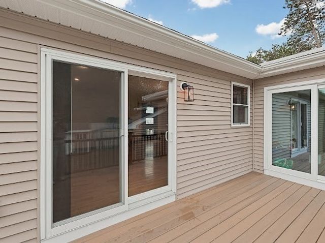 22 Kwedar Ave, Stoughton, MA 02072