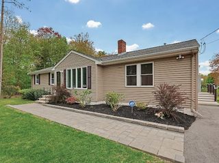 22 Kwedar Ave, Stoughton, MA 02072