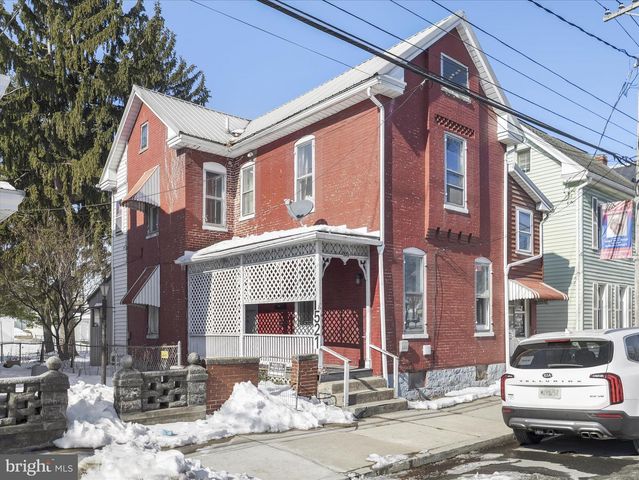 521 S 2ND ST, Chambersburg, PA 17201