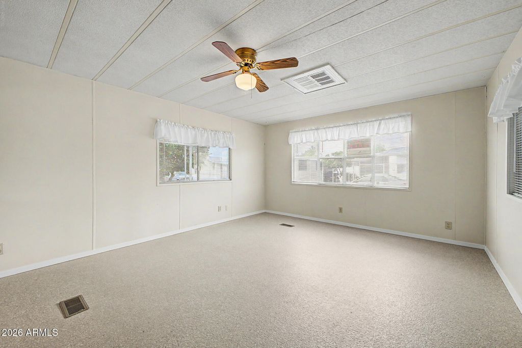 18026 N CAVE CREEK Road 35, Phoenix, AZ 85032 — photo 5
