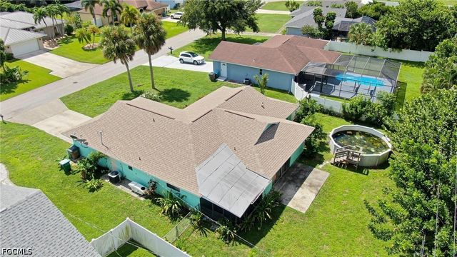 179 SE 4th ST, Cape Coral, FL 33990