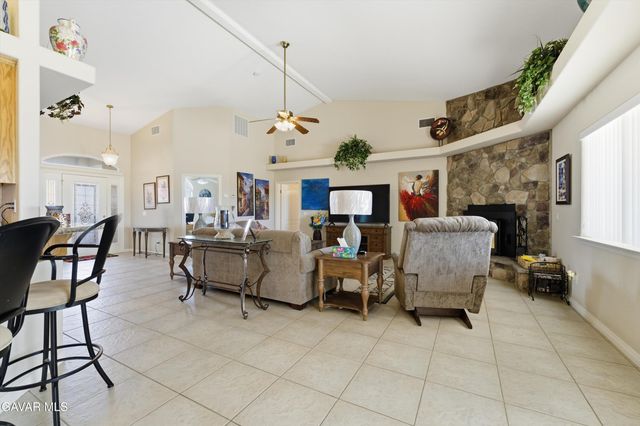 9828 Magnolia Avenue, California City, CA 93505