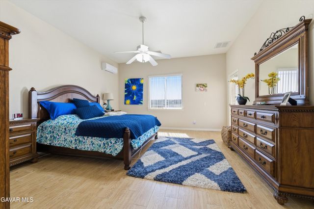 9828 Magnolia Avenue, California City, CA 93505