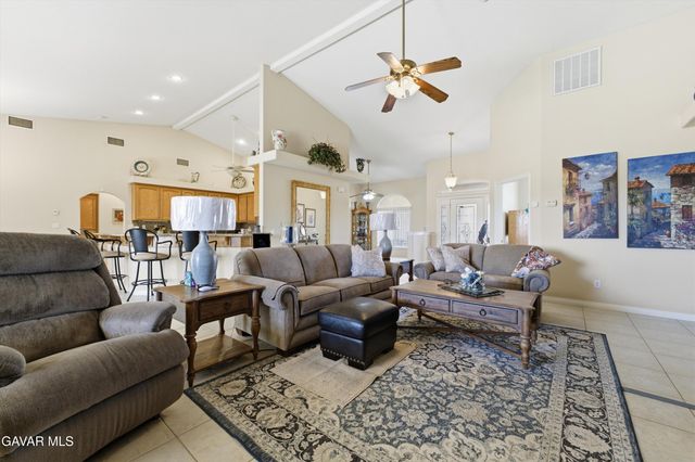 9828 Magnolia Avenue, California City, CA 93505