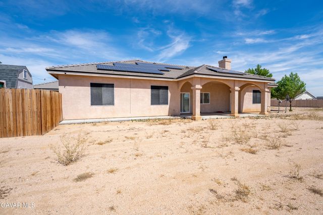 9828 Magnolia Avenue, California City, CA 93505