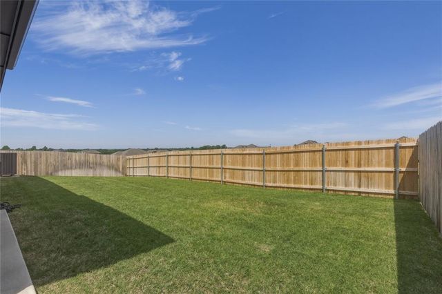 149 Sage Brush Way, Edmond, OK 73025