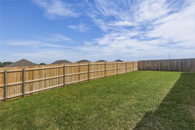 149 Sage Brush Way, Edmond, OK 73025