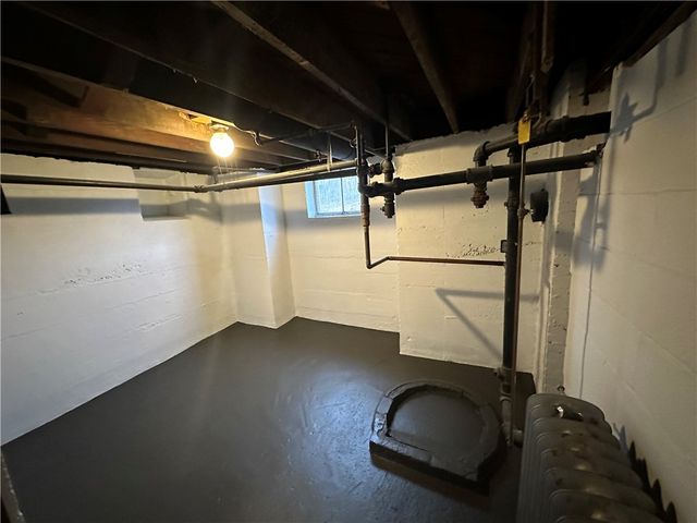 809 Arthur Avenue, Scottdale, PA 15683