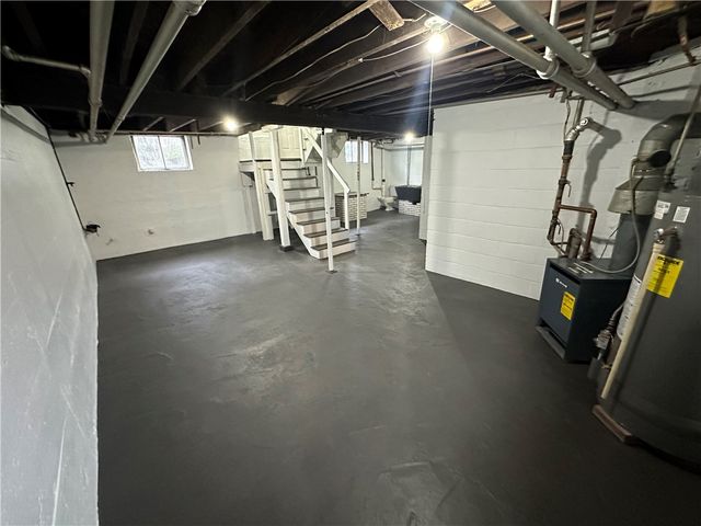 809 Arthur Avenue, Scottdale, PA 15683