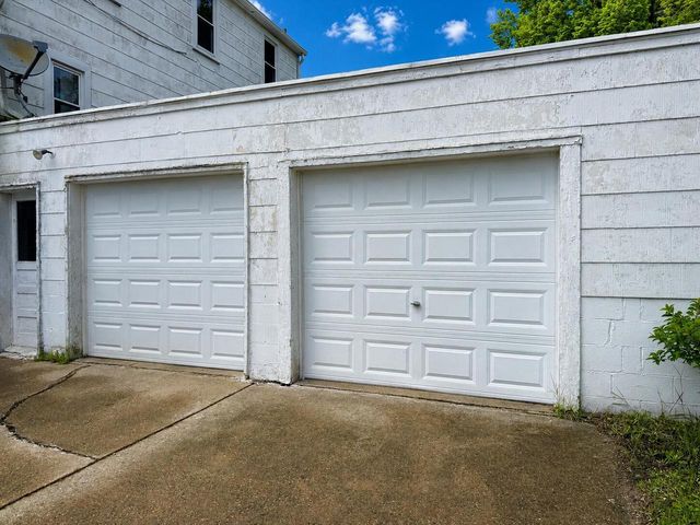 536 W Racine STREET, Jefferson, WI 53549