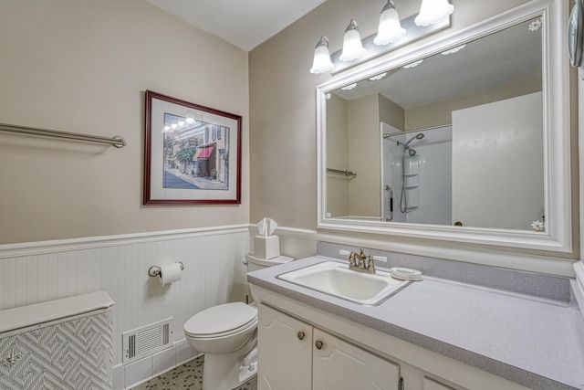 137 Whittier Place, Spartanburg, SC 29303