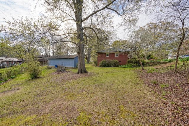137 Whittier Place, Spartanburg, SC 29303