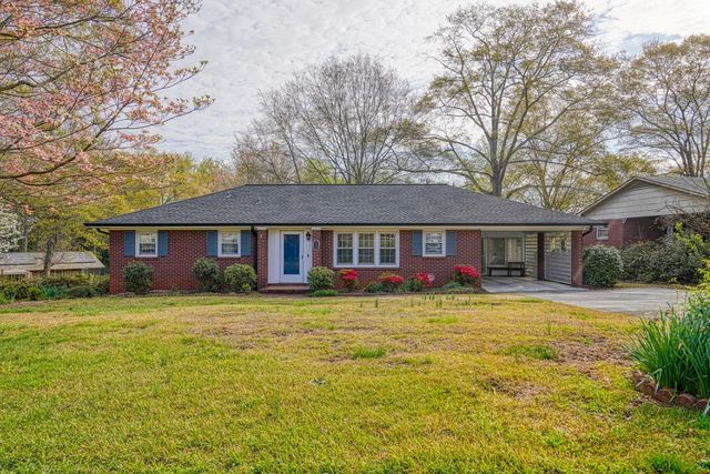 137 Whittier Place, Spartanburg, SC 29303