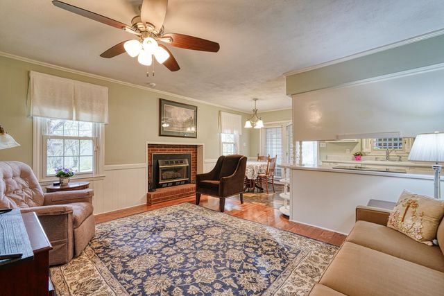137 Whittier Place, Spartanburg, SC 29303