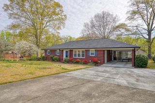 137 Whittier Place, Spartanburg, SC 29303