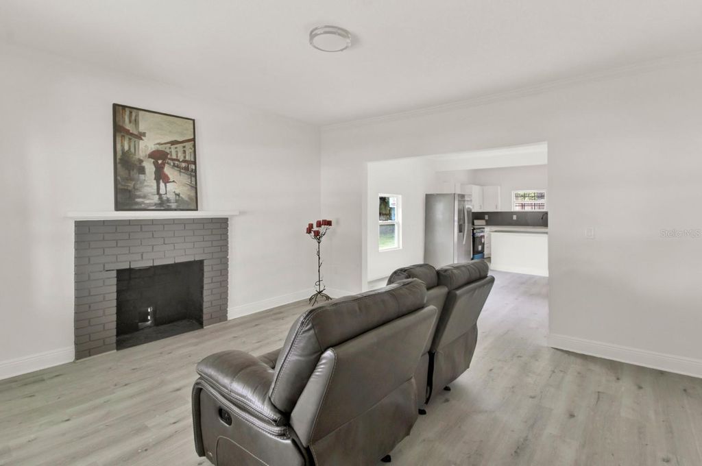 Image 20 of property listing at 500 N 13TH STREET, Leesburg, FL 34748