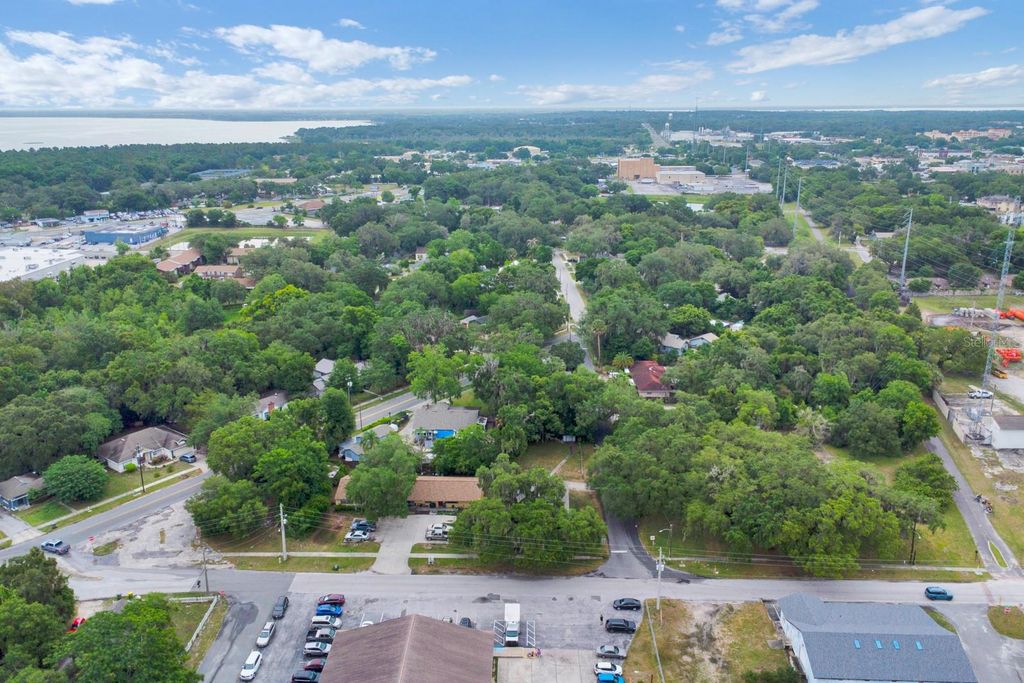 Image 3 of property listing at 500 N 13TH STREET, Leesburg, FL 34748