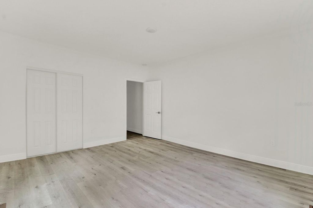 Image 23 of property listing at 500 N 13TH STREET, Leesburg, FL 34748