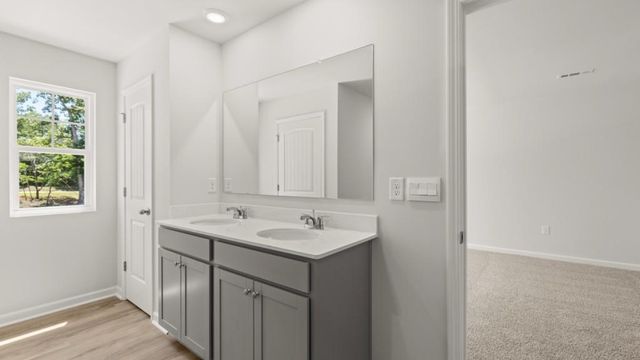 4200 Kestrel Court, Gainesville, GA 30506