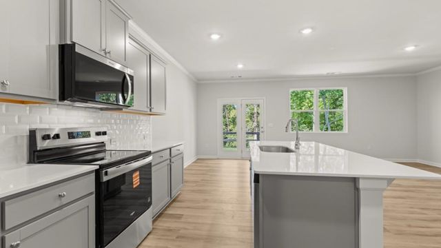 4200 Kestrel Court, Gainesville, GA 30506