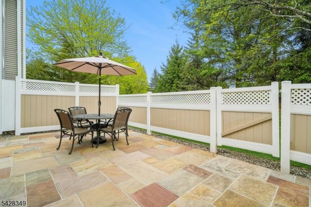 6 Dorchester Drive, Bernards Twp., NJ 07920