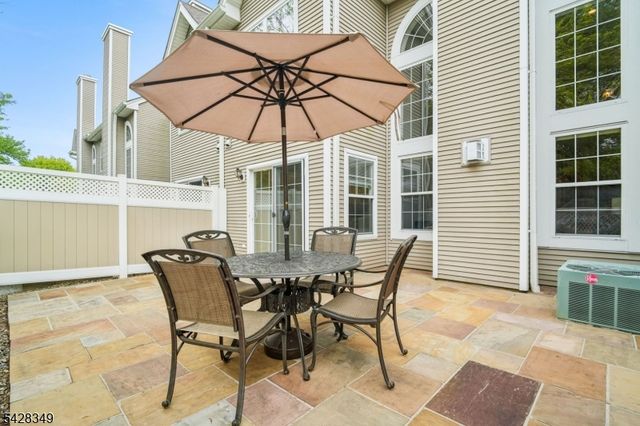 6 Dorchester Drive, Bernards Twp., NJ 07920